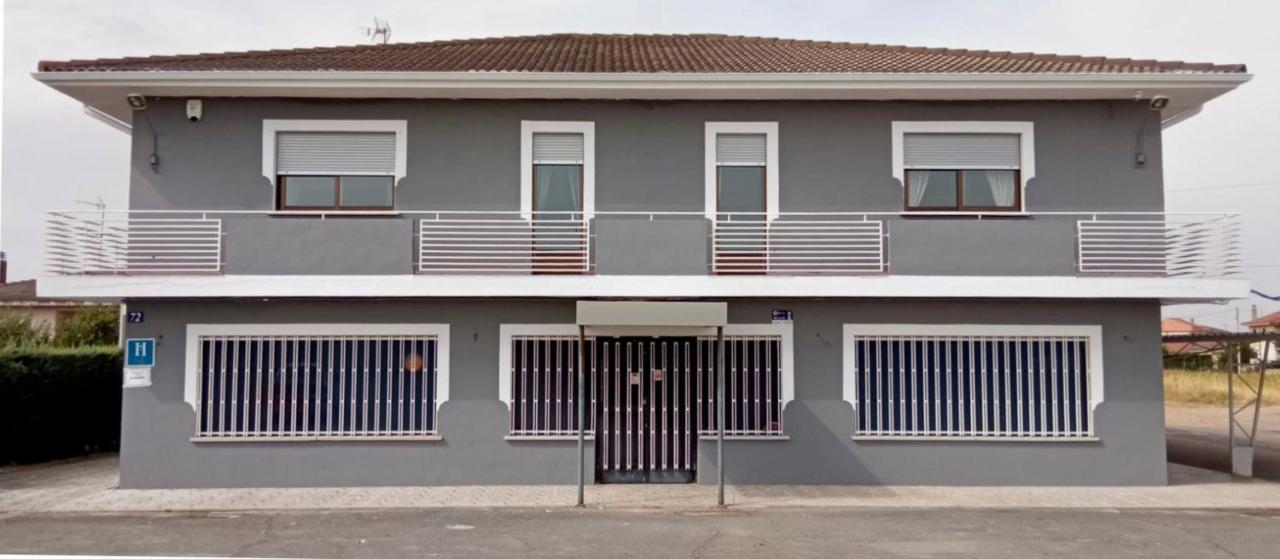 La Villa Hostal Calvarrasa de Abajo Eksteriør bilde