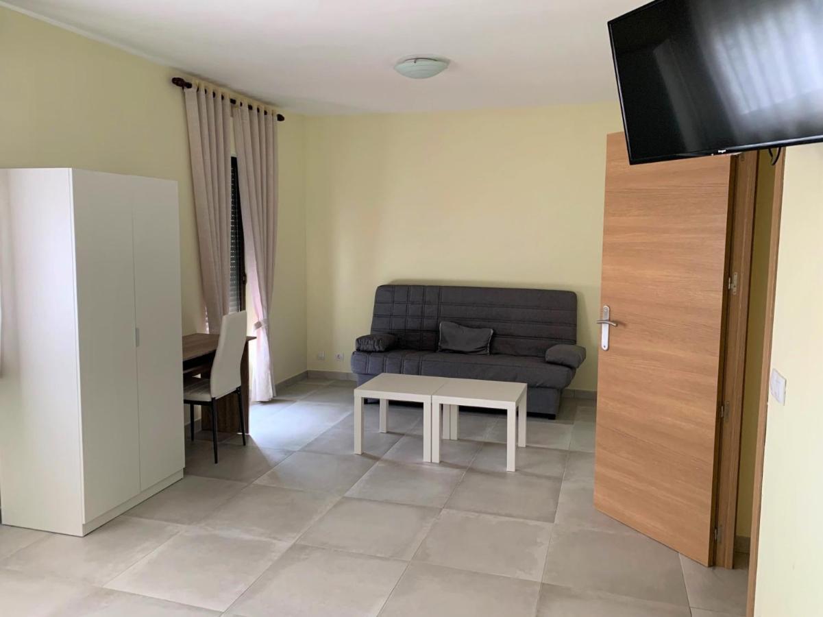 La Villa Hostal Calvarrasa de Abajo Eksteriør bilde